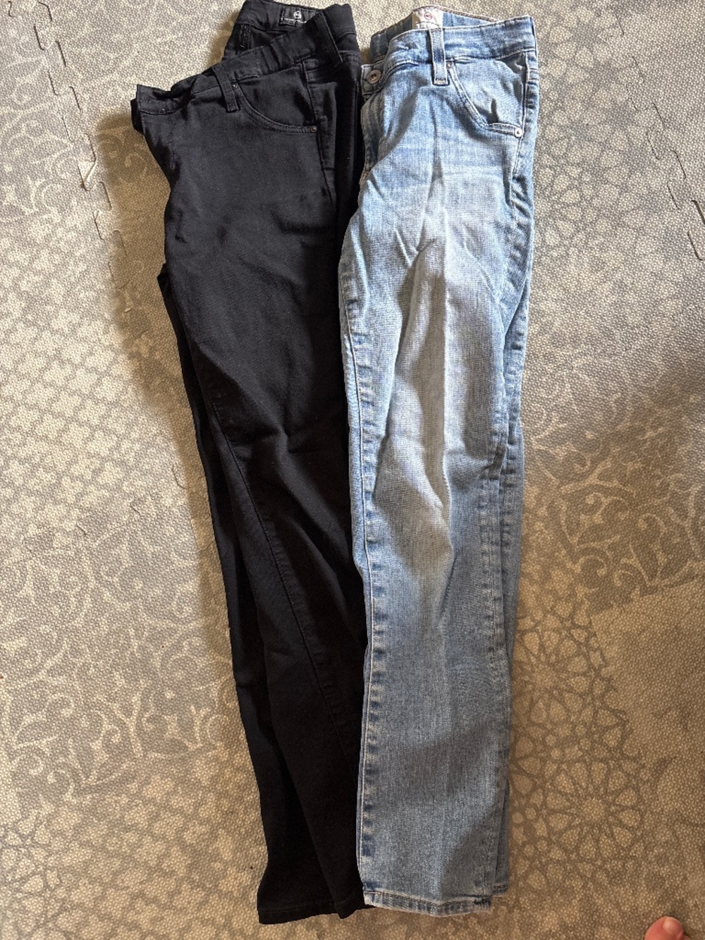 Adriano Goldschmied 25 maternity jeans set of 2